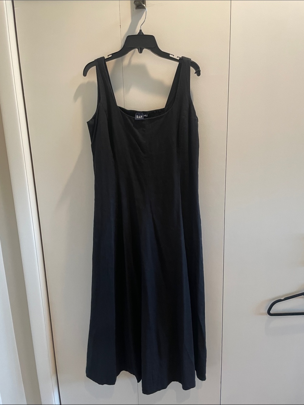 GAP Black Midi Scoop Neck Dress